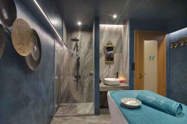 Πατητή τσιμεντοκονία σε spa και υγρό χώρο